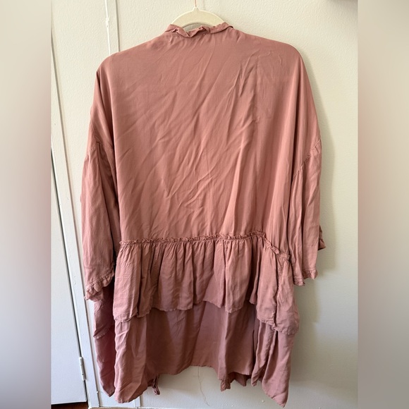 Easel Ruffle Duster - Picture 4 of 4